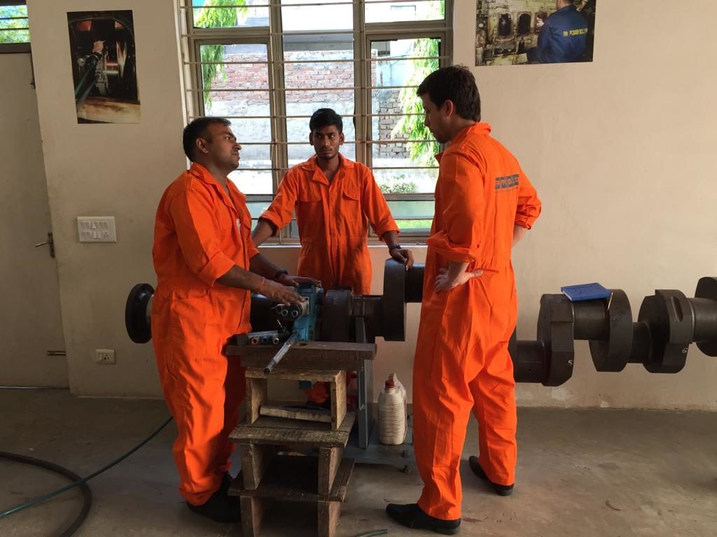Training for Operation of Onsite Crankshaft Grinding Machine in RA Power Training Center